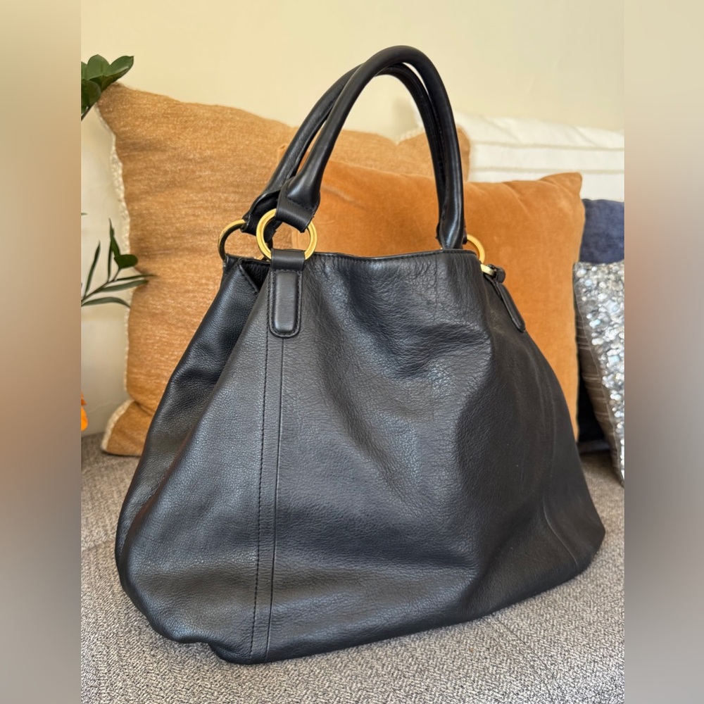 G.I.L.I. Large Black Leather Roma Hobo Shoulder Bag❤️
